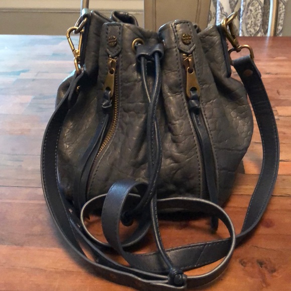Joelle Hawkens Dakota Leather Bag - Picture 1 of 8
